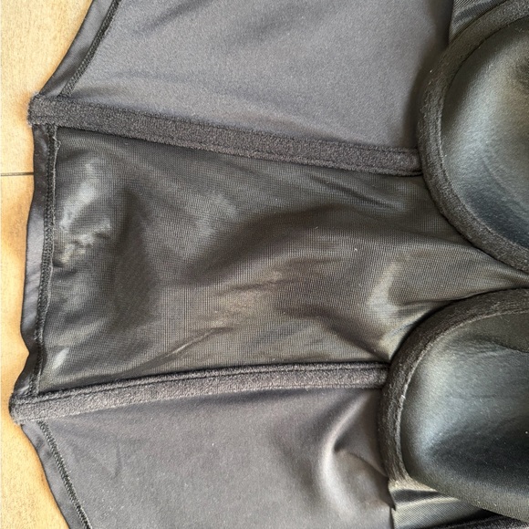 Undressed Black Strappy corset - Picture 4 of 9